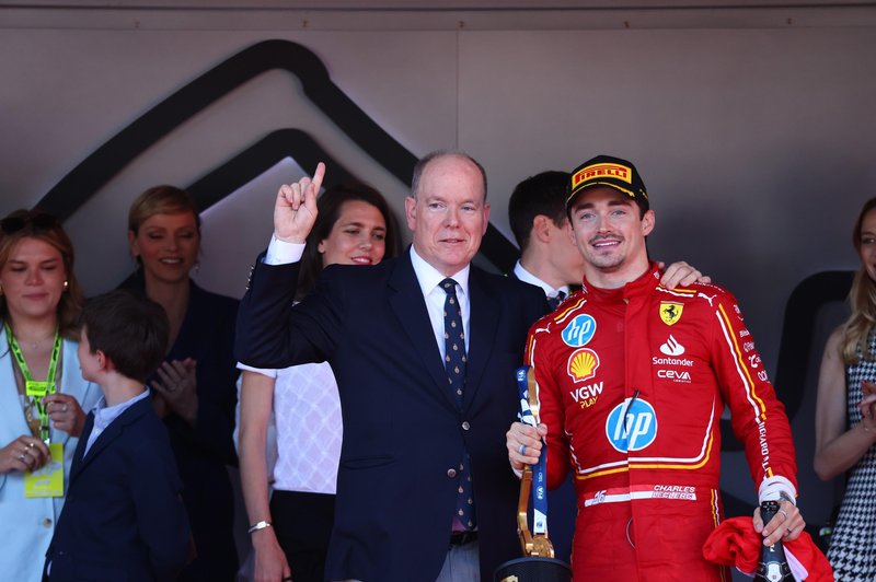 Charles Leclerc v Monaku povzročil prometno nesrečo (VIDEO) (foto: Profimedia)