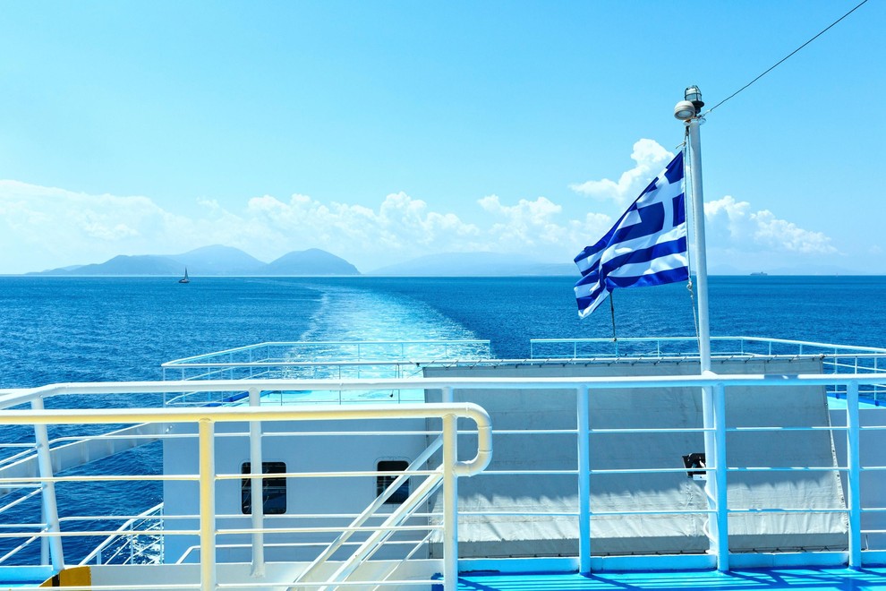 Ali Grki po nepotrebnem paničarijo? To so njihovi dopustniški ukrepi