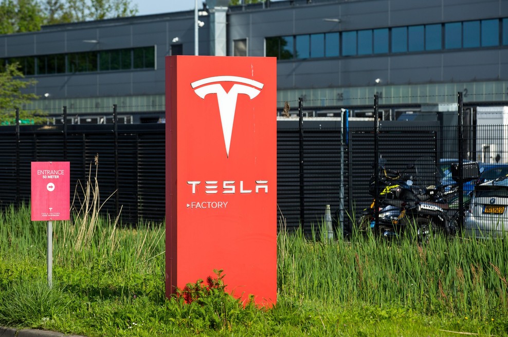 Tesla spet ustavlja proizvodnjo v svoji nemški tovarni (foto: Profimedia)