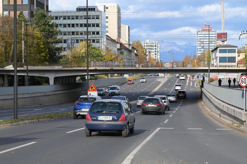 Vikend zapora pomembnega ljubljanskega podvoza (foto: Žiga Živulović jr./BoBo)