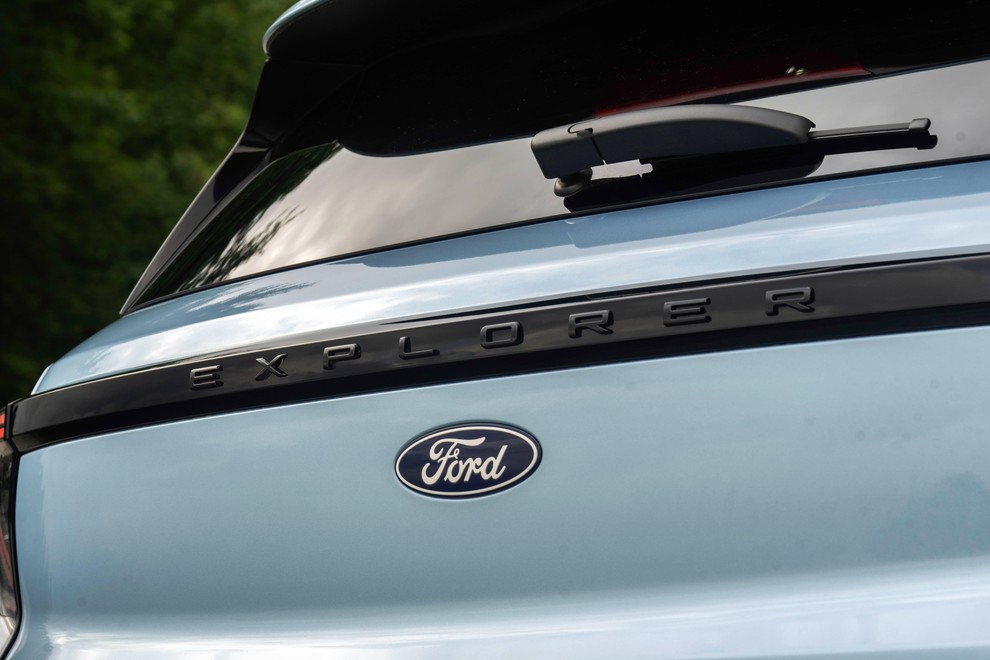 NOVO V SLOVENIJI:  Ford Explorer – pozdrav elektriki