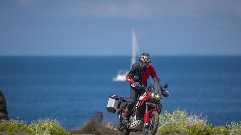Ducati DesertX Discovery MY 2025 - k nam prihaja že julija