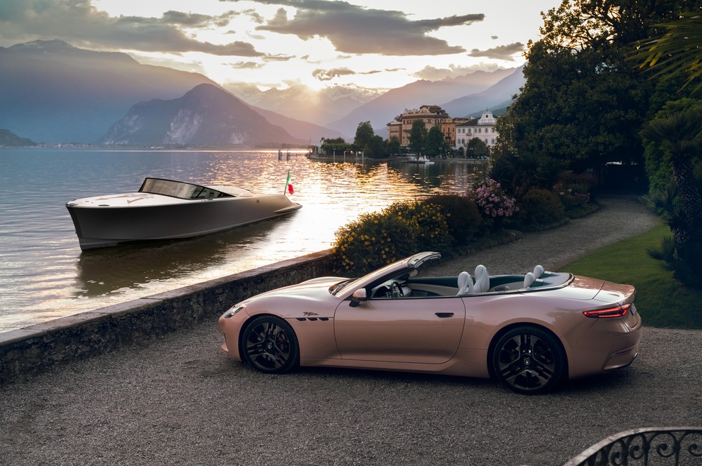 Novi šef Stellantisa naj bi imel presenetljive načrte z umirajočo znamko - jo je še mogoče rešiti in ali je to smiselno? (foto: Maserati)