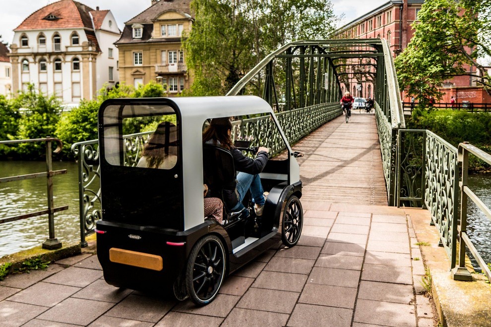 Ko zmanjka baterije, uporabite pedala. Je to prihodnost zelene mobilnosti?