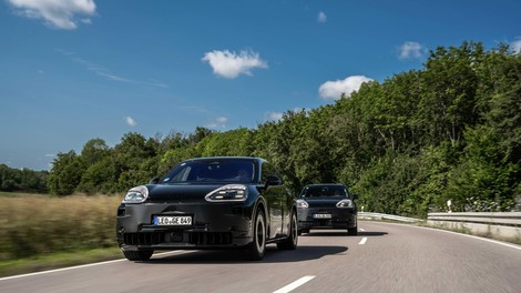 Porsche Cayenne: V8 ostaja!