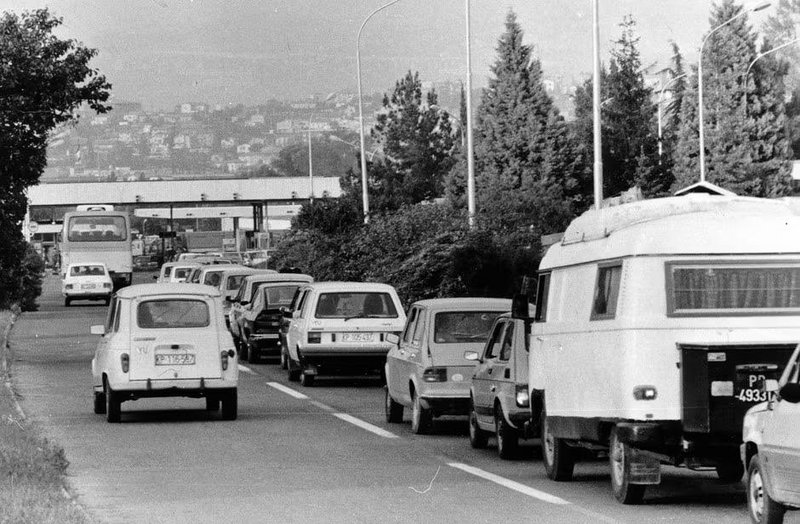 Pot na dopust včasih: brez klime in avtocest ... kako pa ste na morje potovali vi?