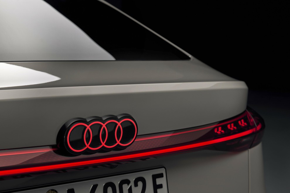 To je novi Audi A6 - Bo postavil nove mejnike?