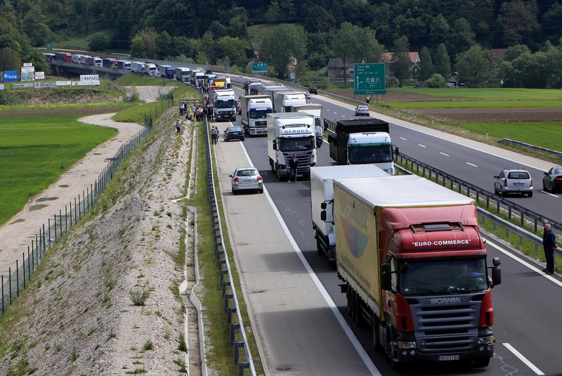 dolenjska avtocesta dela dars zapora