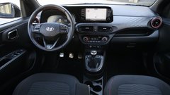 TEST: Hyundai i10 1.0 T-GDI N-Line – Športnost v majhni dozi