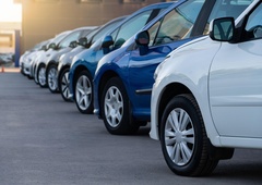 Slovenci obračamo hrbet rabljenim?