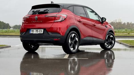 slovenija, renault, captur, prenova