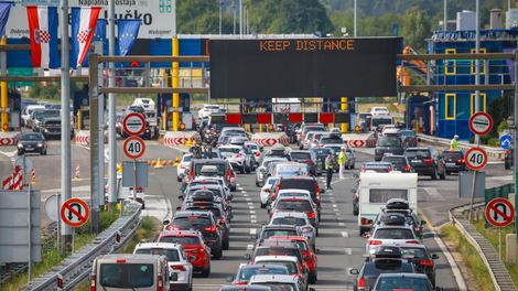 Hrvaška promet gneča cestnine cestninske postaje