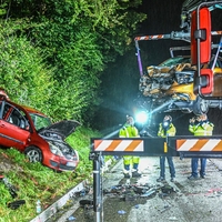 Število smrtnih žrtev na cestah najmanjše doslej, a grenak priokus ostaja ...