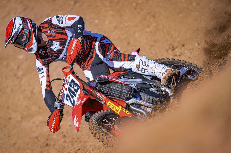 Tim Gajser za uvod tretji, Pancar blizu deseterice (foto: Profimedia)