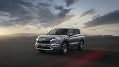 Mitsubishi se vrača med žive – novi Outlander prihaja tudi k nam!