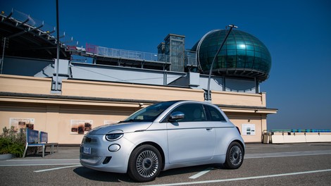 Fiat 500, avto