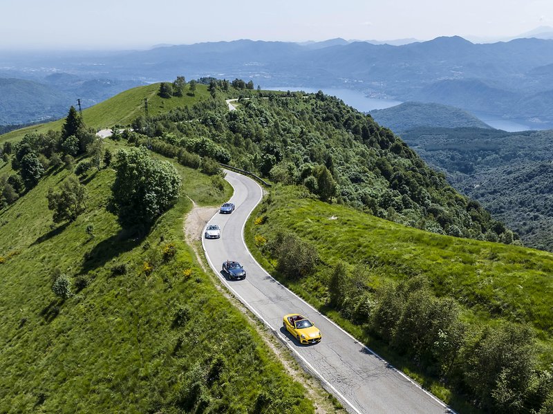 Številna vozila obstala na cesti, ta model bo vpoklican zaradi napačnih meritev količine goriva