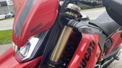 Test: Ducati Hypermotard 698 Mono - Šepetati konjem