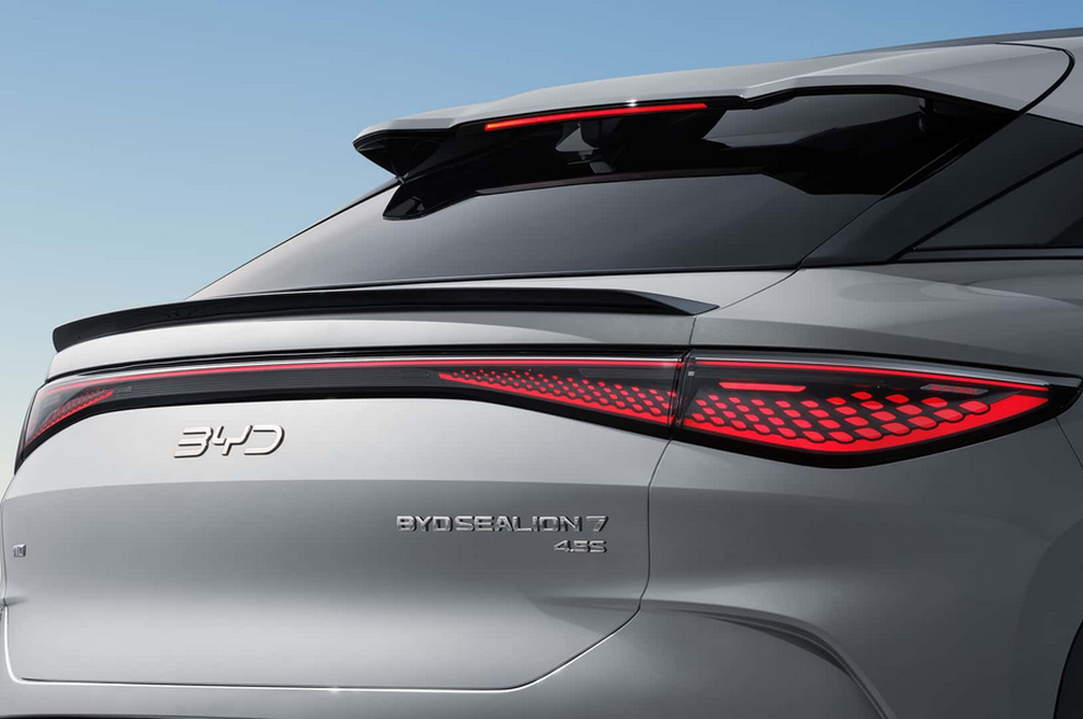 To je znamka, ki je v enem letu prodala kar 700 odstotkov več avtomobilov (foto: BYD)