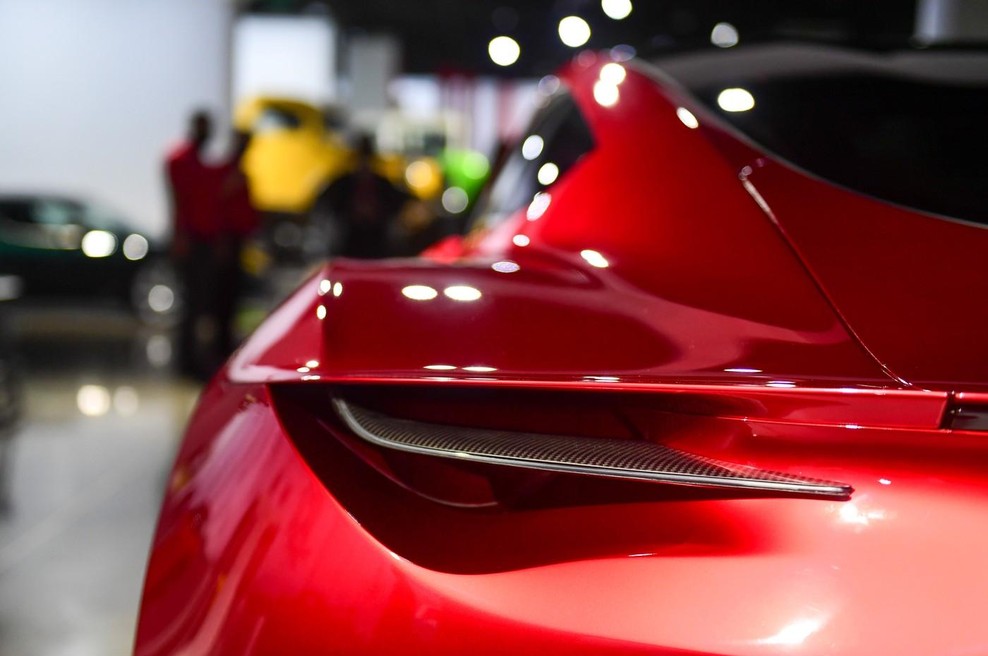 Devet let obljub in prestavljanj: Tesla bo 1. oktobra razkrila, kaj je se dogaja z Roadsterjem (foto: Profimedia)