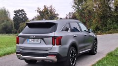 TEST: Kia Sorento 2.2 TCi EX Limited 8 DCT – Zvezdni prah