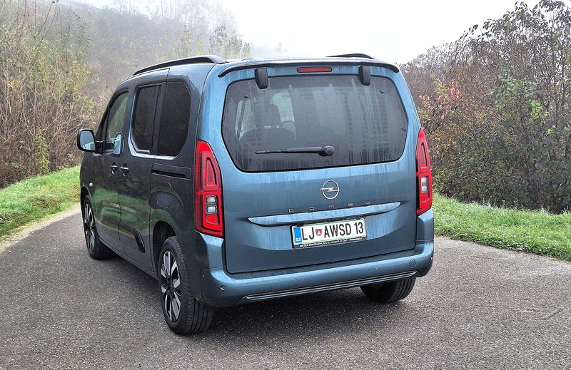 Test: Opel Combo GS 1,5 D 8 AT - Ko ti zleze pod kožo …