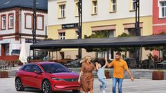 poljska, izera, geely, ev, partnerstvo