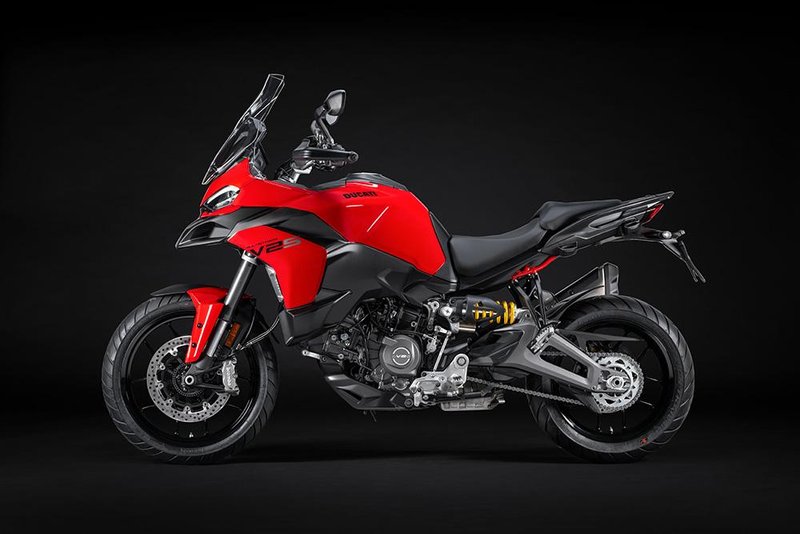 Premiera: Ducati Multistrada V2 - najlažja v svojem razredu in z novim motorjem