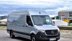 TEST: Mercedes-Benz Sprinter 317 CDI Furgon PRO– Zvezdni dolgoprogaš