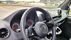 TEST: Mercedes-Benz Sprinter 317 CDI Furgon PRO– Zvezdni dolgoprogaš