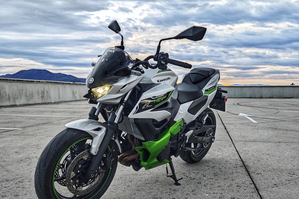 Test: Kawasaki Z7 Hybrid   -   Hiper 500!