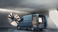 Novo v Sloveniji: Renault Master - gospodar začenja z delom