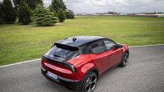 Novo v Sloveniji: Alfa Romeo Junior – flirtanje s športnostjo