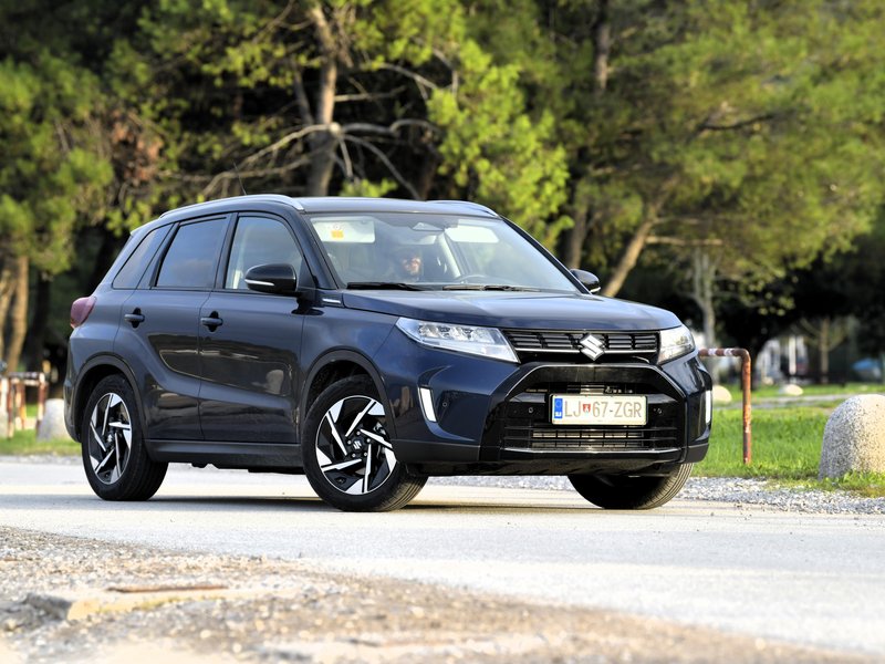 Test: Suzuki Vitara 1.4 Boosterjet Elegance TOP Allgrip – V slogu stare šole