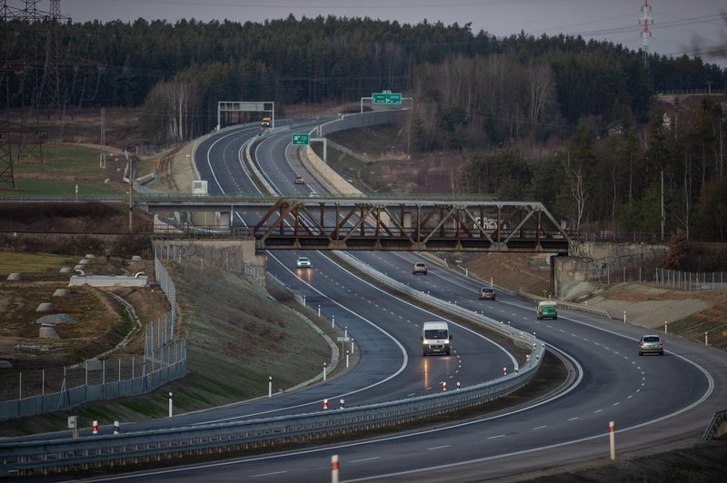 Nič več 130 km/h: v tej evropski državi bodo dvignili omejitev na avtocestah! (foto: Profimedia)