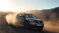 Originalni Dacia Duster na skrivaj še vedno v prodaji in ponuja preprostost, ki jo je nova generacija izgubila