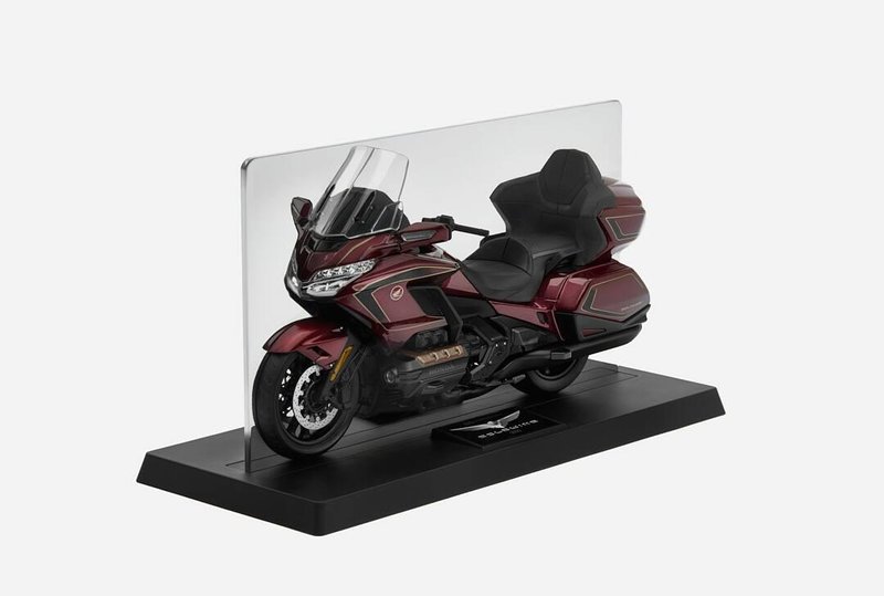 Jubilejnih 50 let prestiža in stila - Honda Gold Wing in Gold Wing Tour