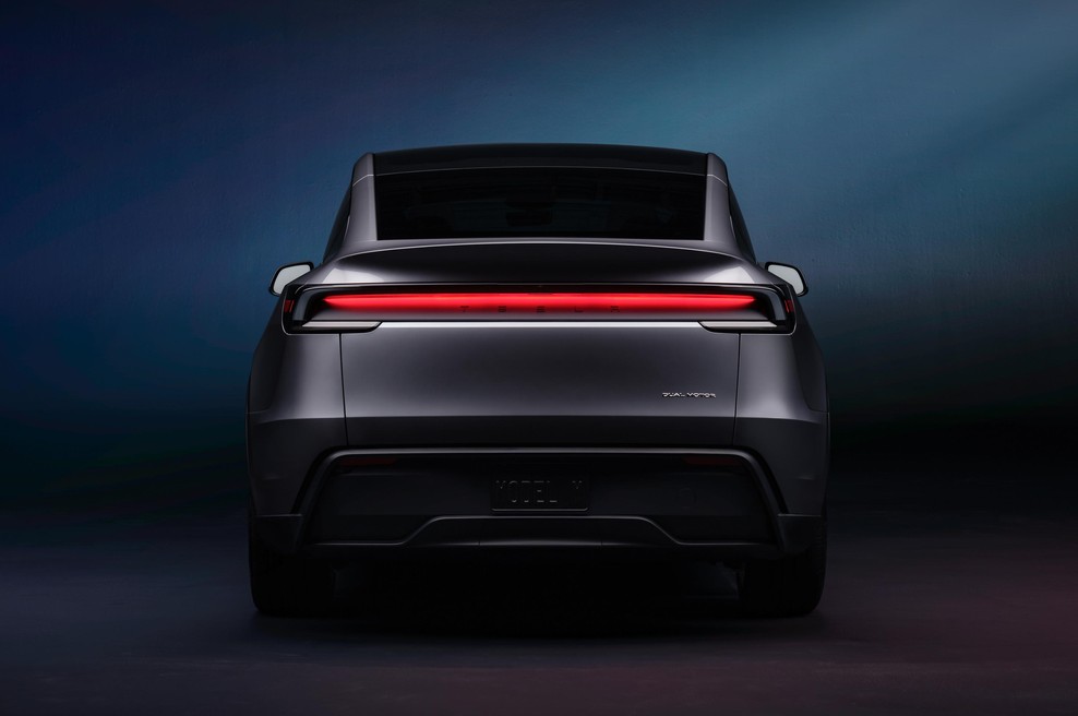 Takšna izguba ugleda ni doletela še nobene znamke - z vrha lestvice priljubljenosti je naglo zdrsnila povsem na dno (foto: Tesla)