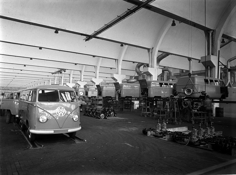 Volkswagen Transporter - 75 let