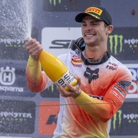 Tim Gajser prestal operacijo, sanje o naslovu dokončno izpuhtele