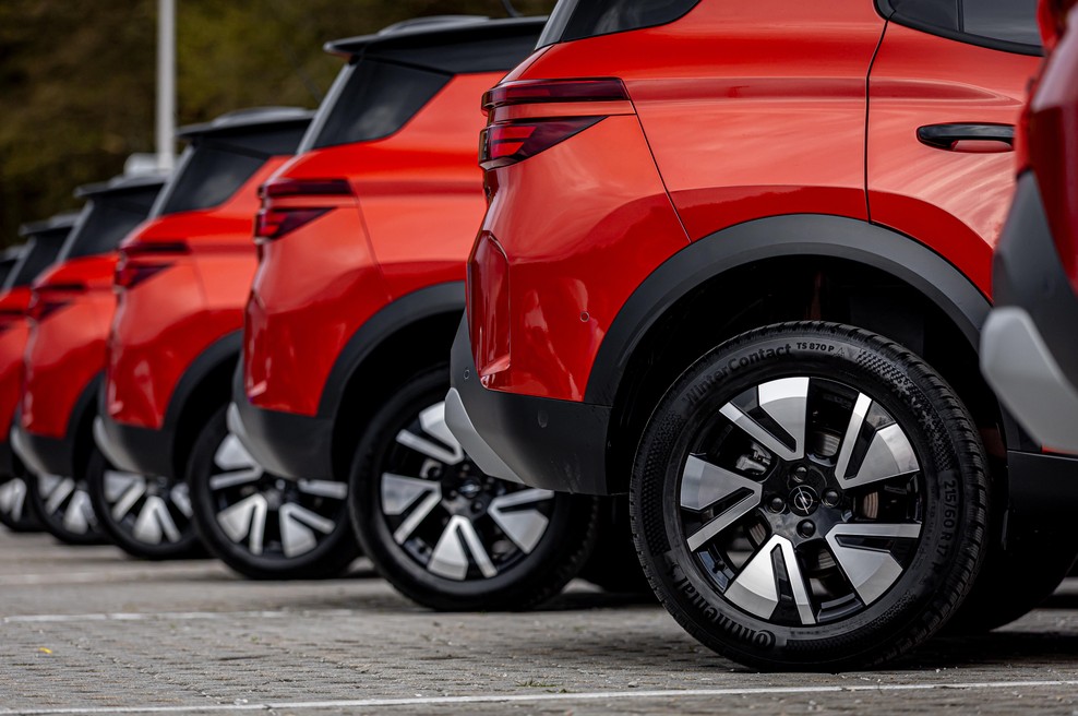 Še en proizvajalec opušča načrte popolne elektrifikacije. To je glavni razlog (foto: Opel)