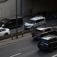 Nekdo je posnel zelo nenavaden prizor na cesti (fotografija obnorela Facebook)