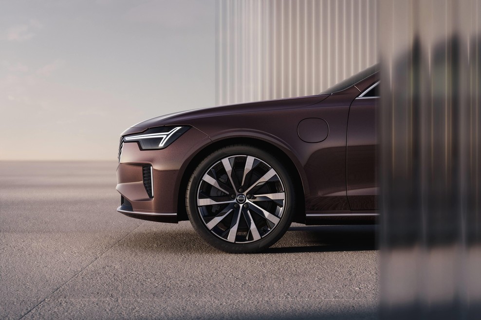 Ukinili bodo kar 15 odstotkov delovnih mest. Z nižanjem stroškov nadaljujejo tudi Švedi (foto: Volvo)