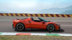 Ferrari 296 speciale aperta