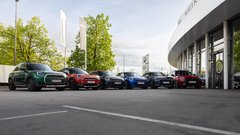 Z električnimi Miniji po slovenski Toskani: med tartufi, oljkami in realnostjo električne mobilnosti