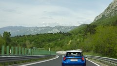 Z električnimi Miniji po slovenski Toskani: med tartufi, oljkami in realnostjo električne mobilnosti