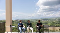 Z električnimi Miniji po slovenski Toskani: med tartufi, oljkami in realnostjo električne mobilnosti