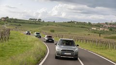Z električnimi Miniji po slovenski Toskani: med tartufi, oljkami in realnostjo električne mobilnosti