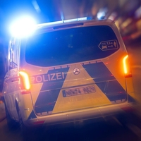 Šokantno odkritje nemških policistov na avtocesti. Ko so ustavili BMW-ja niso mogli verjeti, kdo ga je vozil