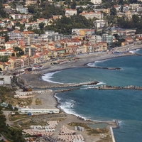 V turističnem raju parkirali avto in odšli spat: družina v šoku, ko se je zjutraj vrnila do jeklenega konjička